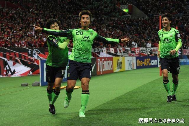 崔康熙透露高准翼伤情 回应阵容轮换 应对赛程劣势
